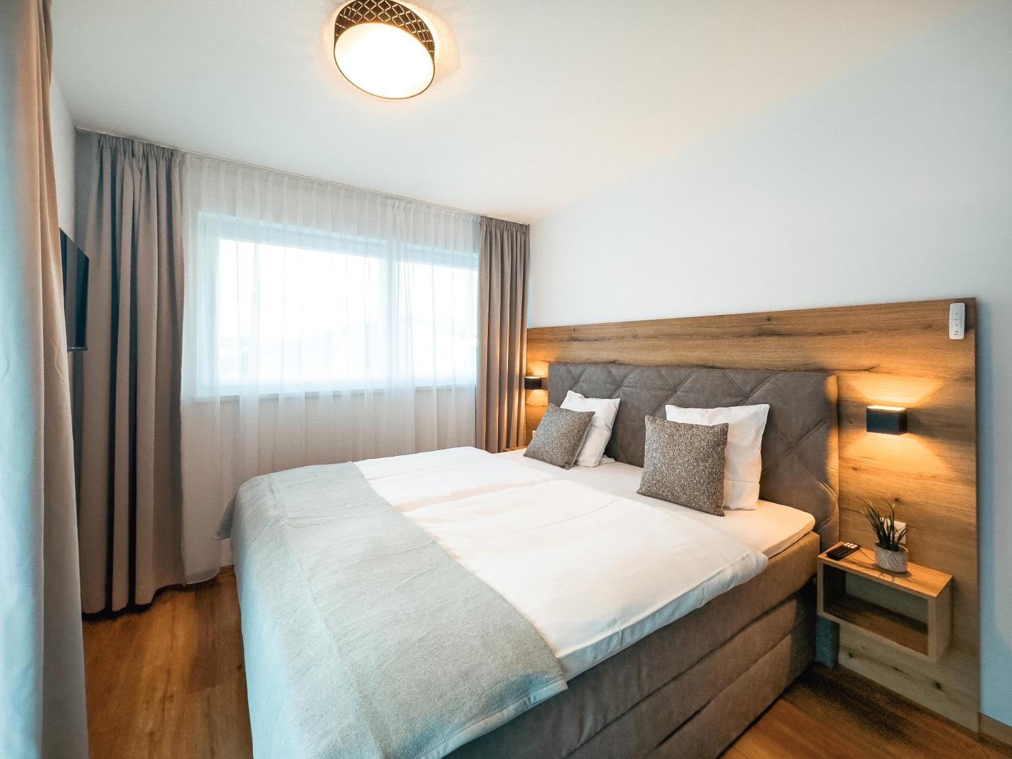 Alpenluxus Presents - Marias Zillertalblick With Roof Terrace, 3 Bedrooms & Parking Space Schlitters Exterior foto